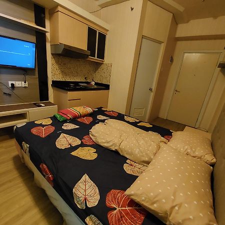 Green Pramuka Apartement By Vici Cakarta Dış mekan fotoğraf